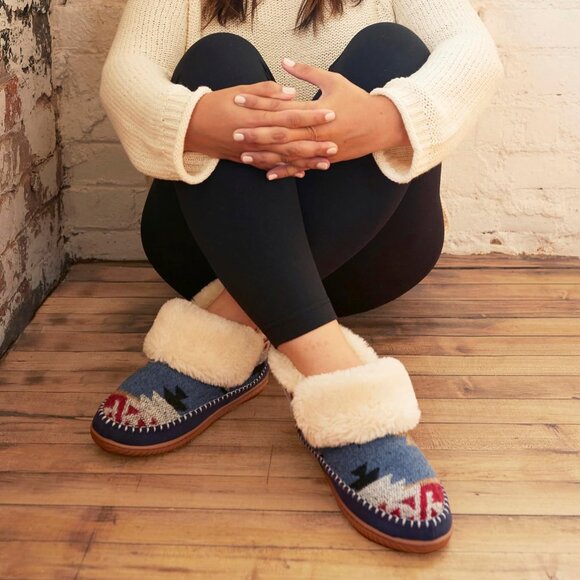 Women Alpine Moritz Outdoor Arch Support House Comfortable Shoe Bootie Slipper - Picture 2 of 6